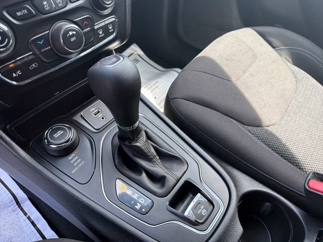 2020 Jeep Cherokee Latitude