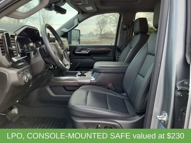 2025 Chevrolet Silverado 3500 HD LTZ DRW