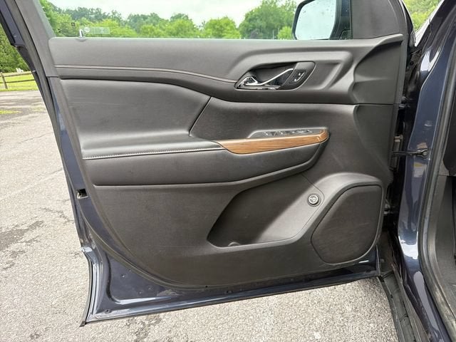 2019 GMC Acadia SLE