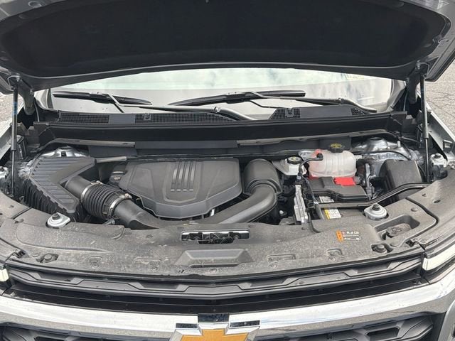 2024 Chevrolet Traverse LS