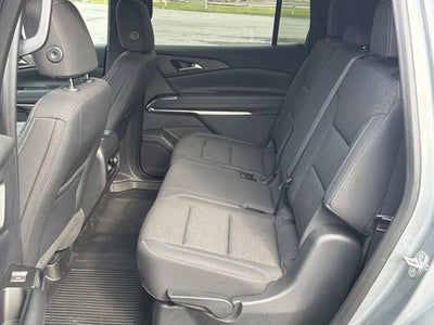 2024 Chevrolet Traverse LS