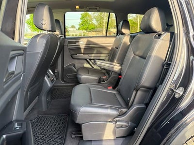 2019 Volkswagen Atlas 3.6L V6 SEL R-Line