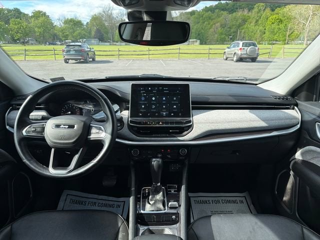 2022 Jeep Compass Latitude Lux 4x4