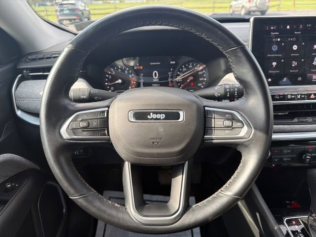 2022 Jeep Compass Latitude Lux 4x4
