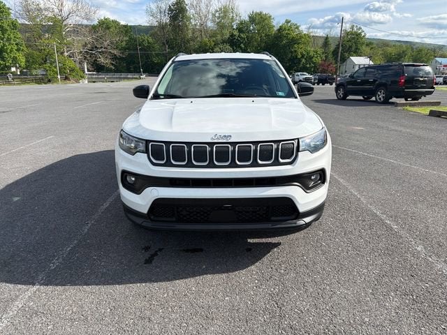 2022 Jeep Compass Latitude Lux 4x4