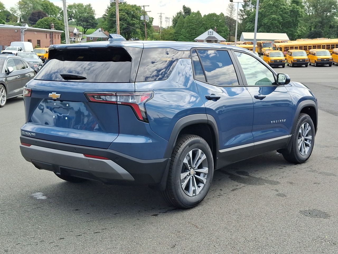 2027 Chevrolet Equinox LT