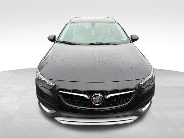 2019 Buick Regal TourX Essence